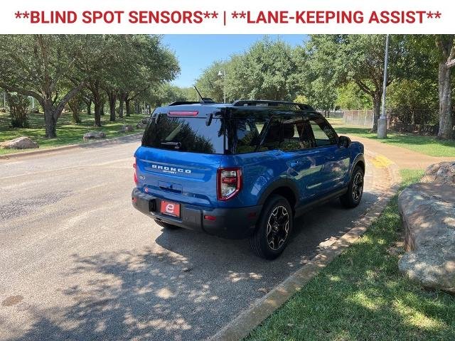 New 2025 Velocity Blue Metallic Ford Outer Banks® image 66