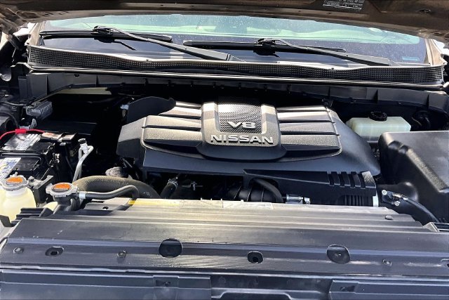 Used 2018 Gun Metallic Nissan SV image 7