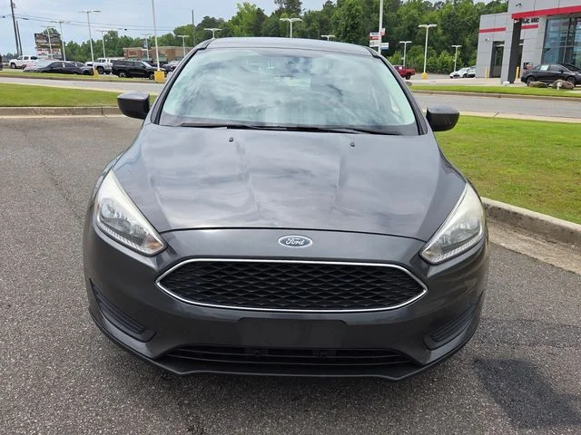 Used 2018 Gray Ford SE image 2