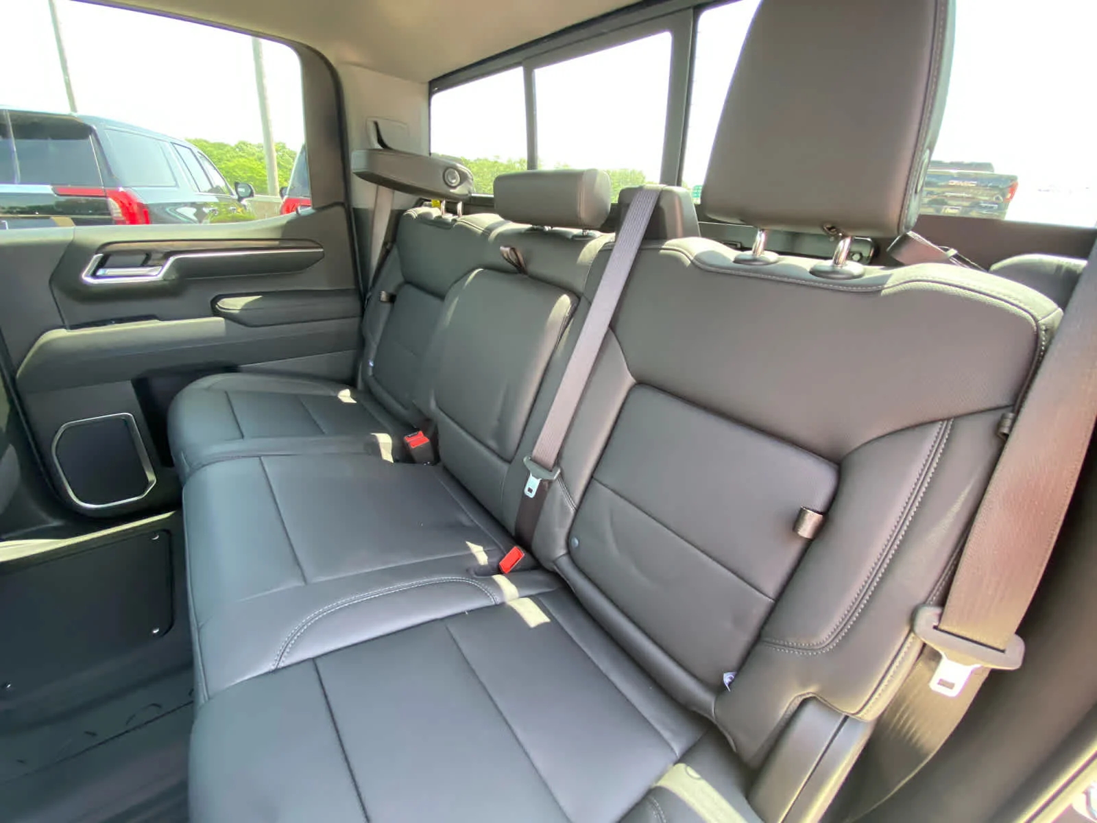 New 2026 Onyx Black GMC SLT image 24