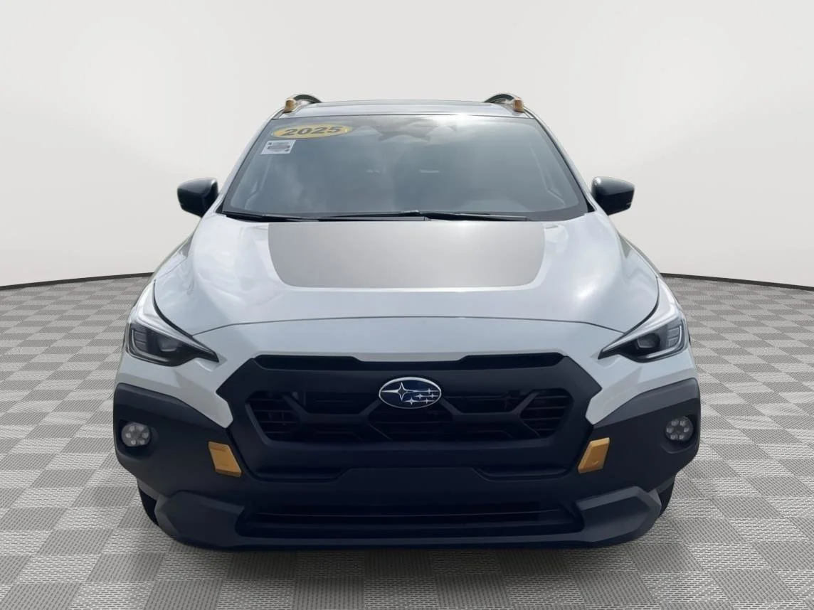Certified Used 2025 Crystal White Pearl Subaru Wilderness image 6