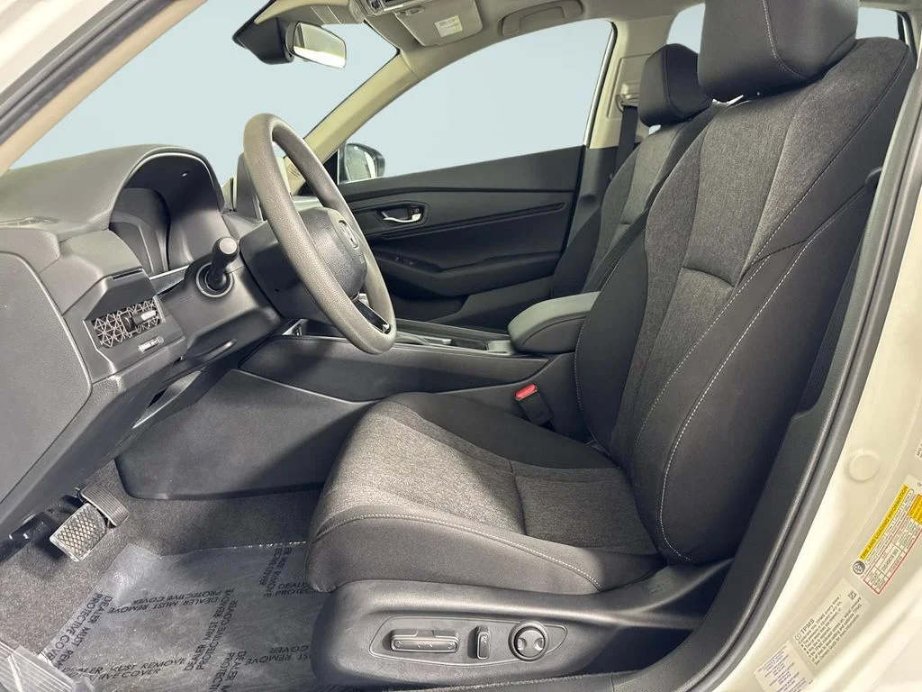 2026 Honda Accord SE - Photo 6