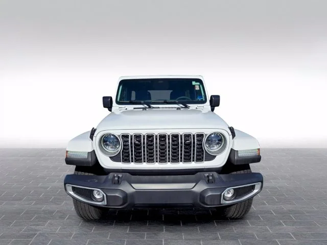 Used 2026 White Jeep Sahara image 2