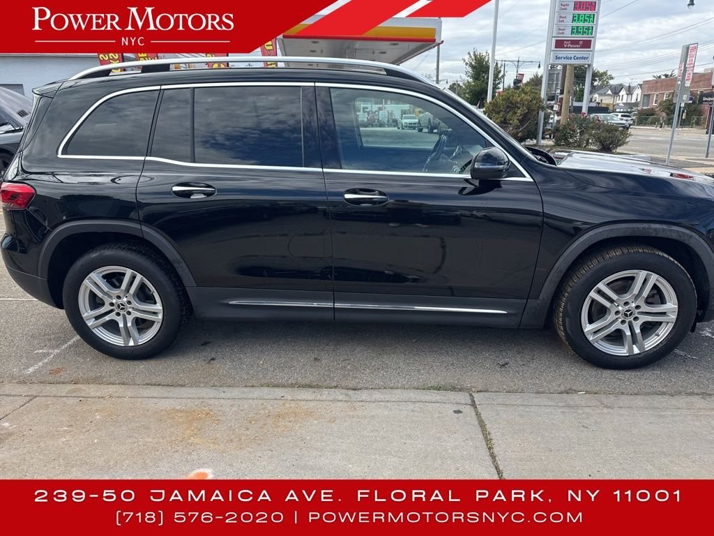 2022 Mercedes Benz GLB 250 4MATIC photo 4