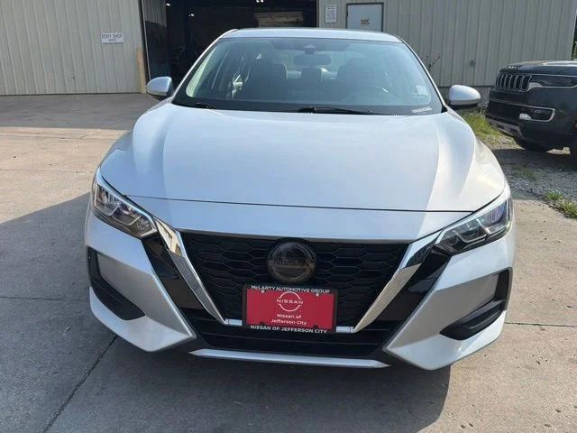 Used 2023 Silver Nissan SV image 8