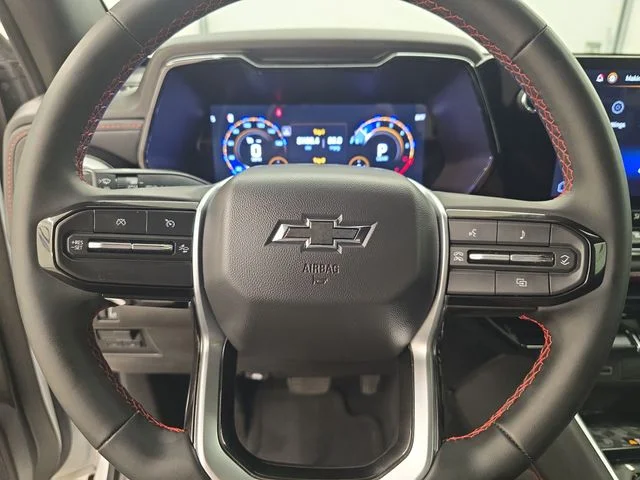 Used 2024 Summit White Chevrolet Z71 image 32