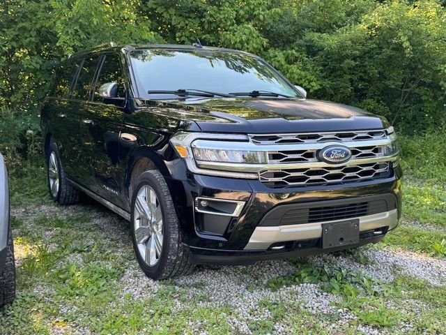 Used 2023 Agate Black Metallic Ford Platinum image 1