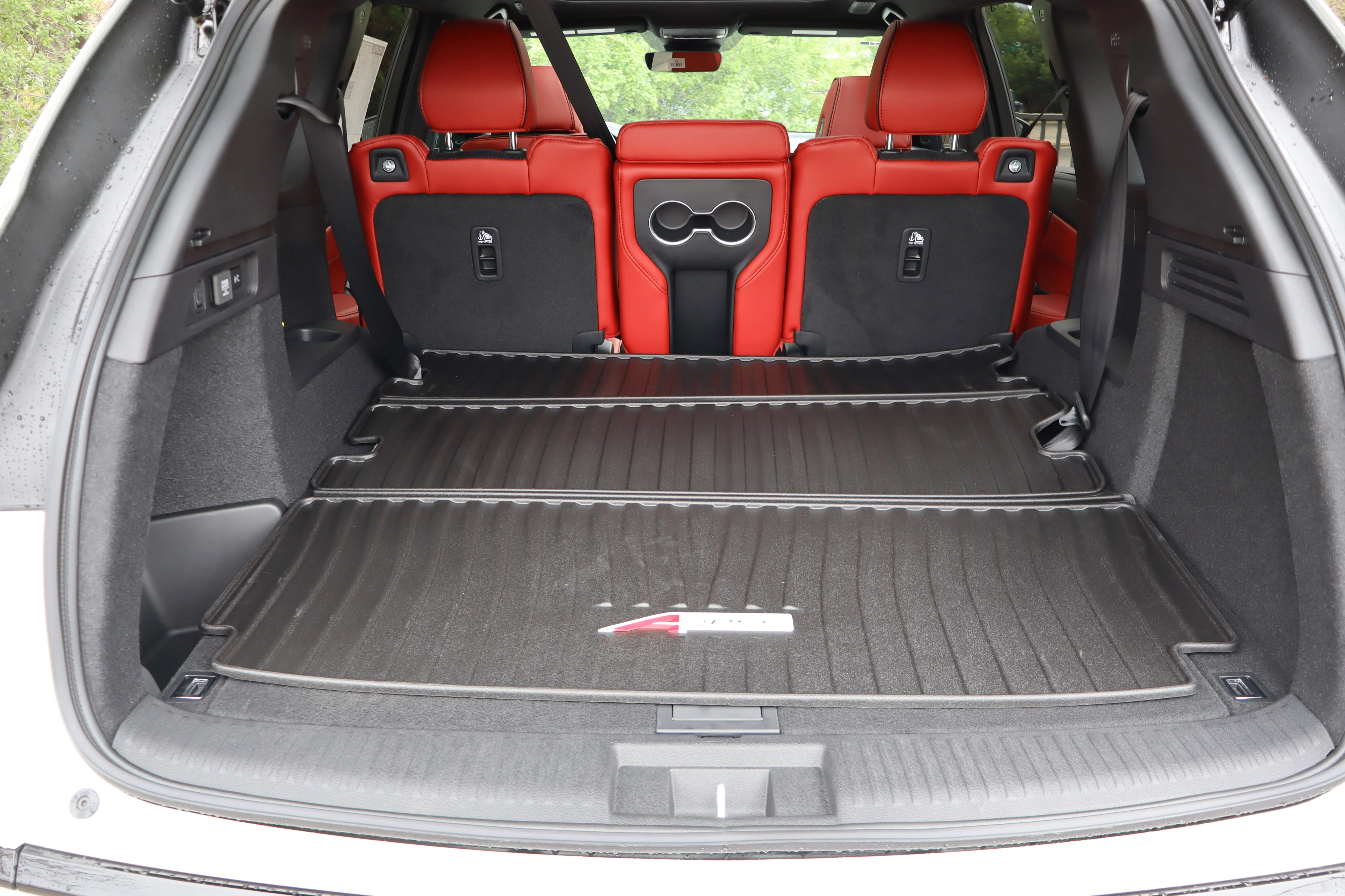 New 2026 Platinum White Pearl Acura w/A-Spec Package image 27