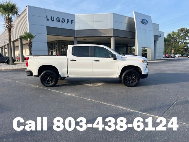 Used 2022 White Chevrolet LT Trail Boss image 2