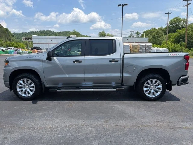 Used 2024 Sterling Gray Metallic Chevrolet Custom image 9