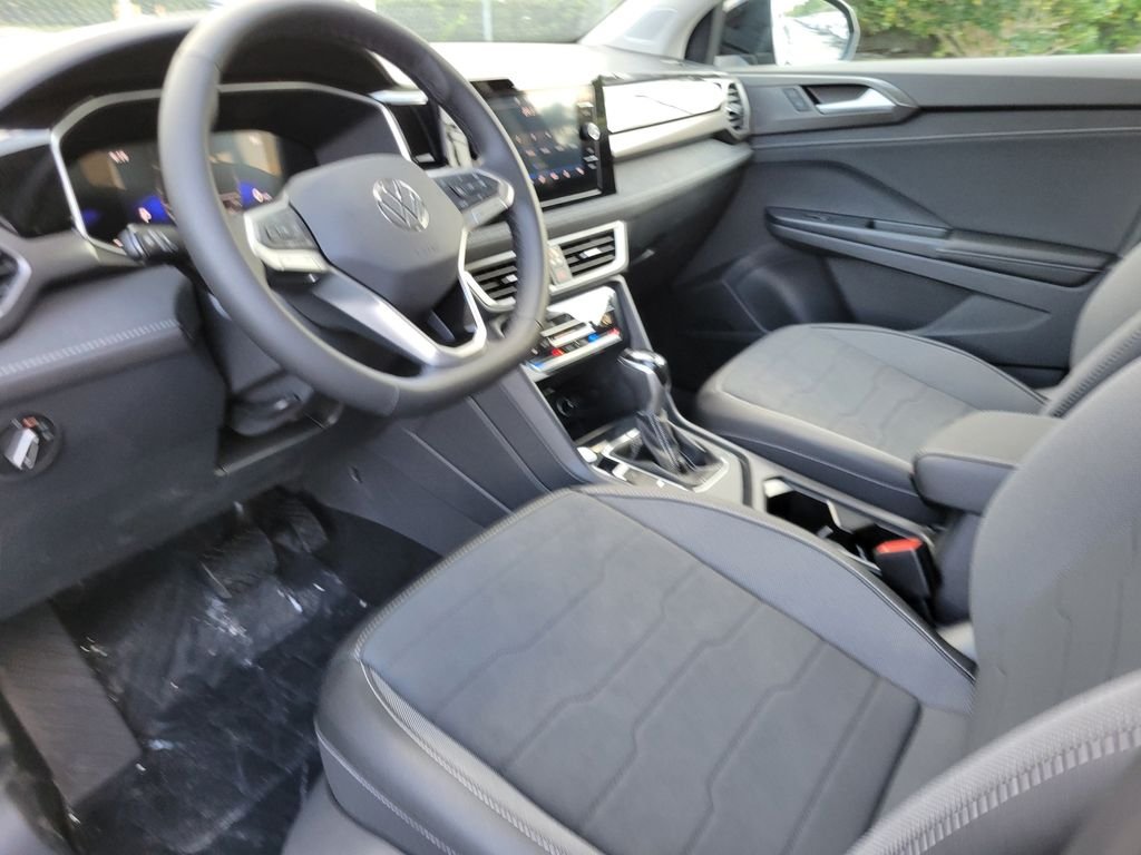 New 2026 Black Volkswagen 1.5T SE Black image 11