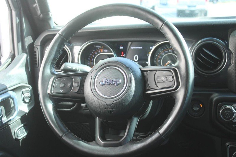 Used 2022 Granite Crystal Metallic Clearcoat Jeep Unlimited Sport Altitude 4x4 image 16