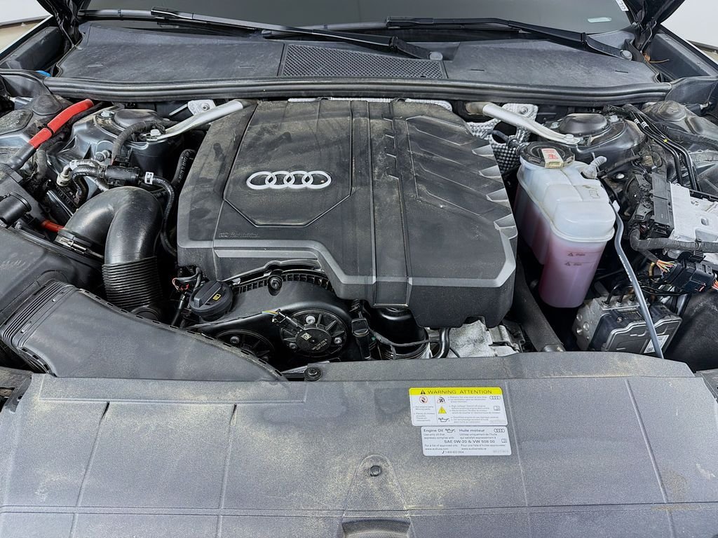 Used 2024 Manhattan Gray Metallic Audi Premium image 31