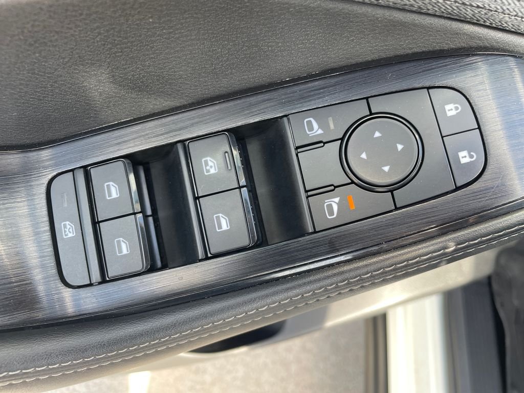 Certified Used 2023 White Nissan SV image 11