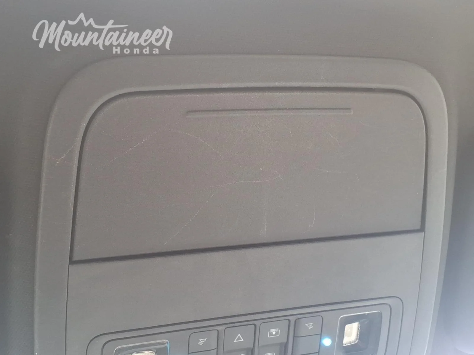 Used 2020 Star White Metallic Tri-Coat Ford XLT image 37