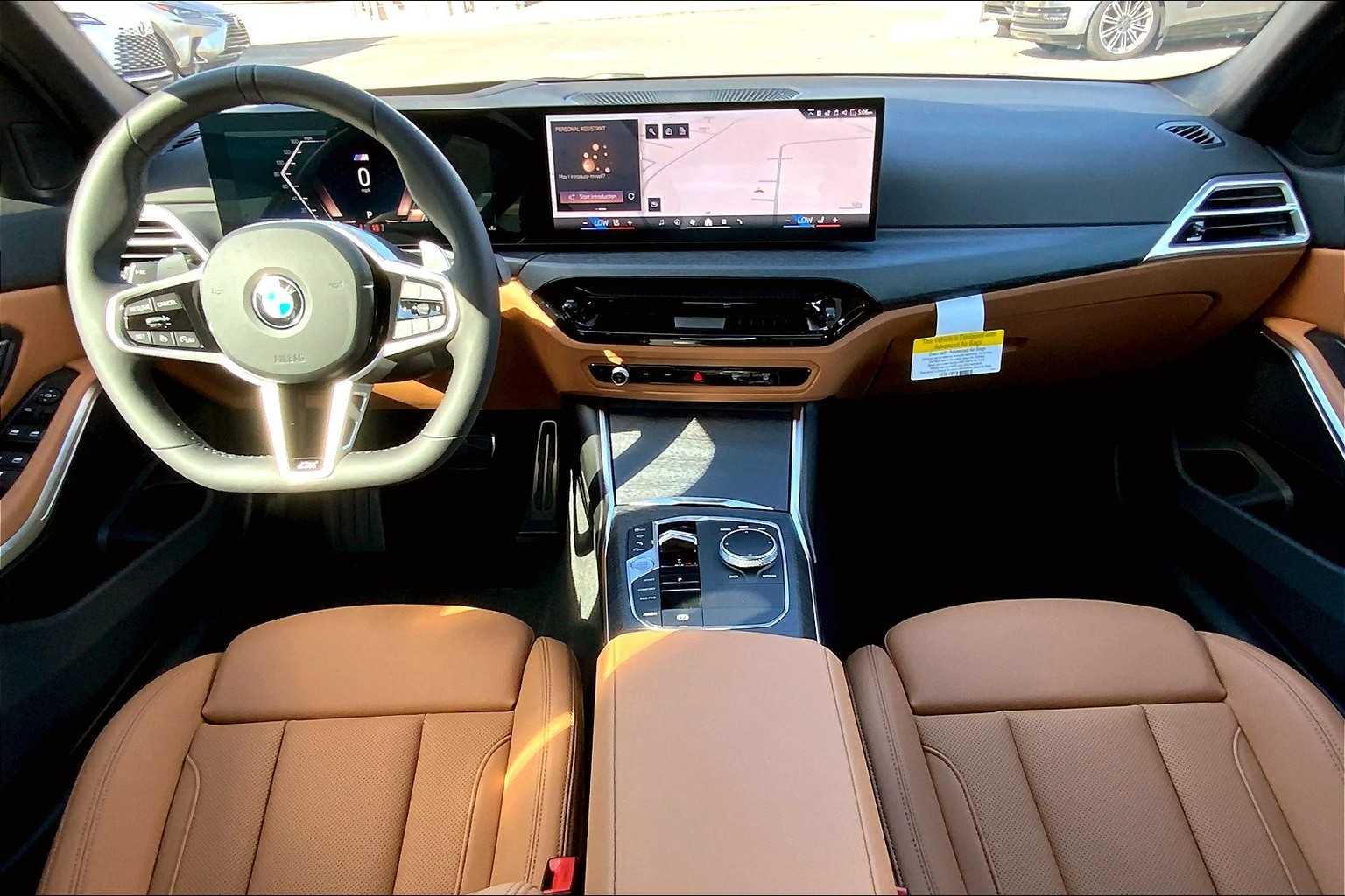 2025 BMW 3 Series 330i - Photo 5
