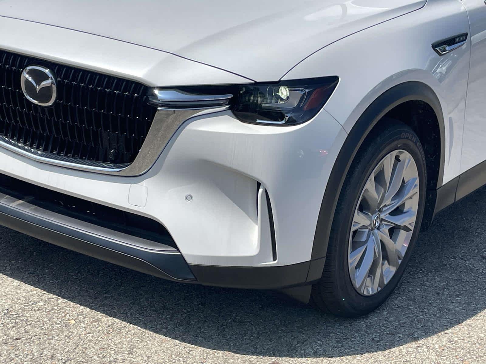New 2026 Rhodium White Premium Mazda Preferred image 13