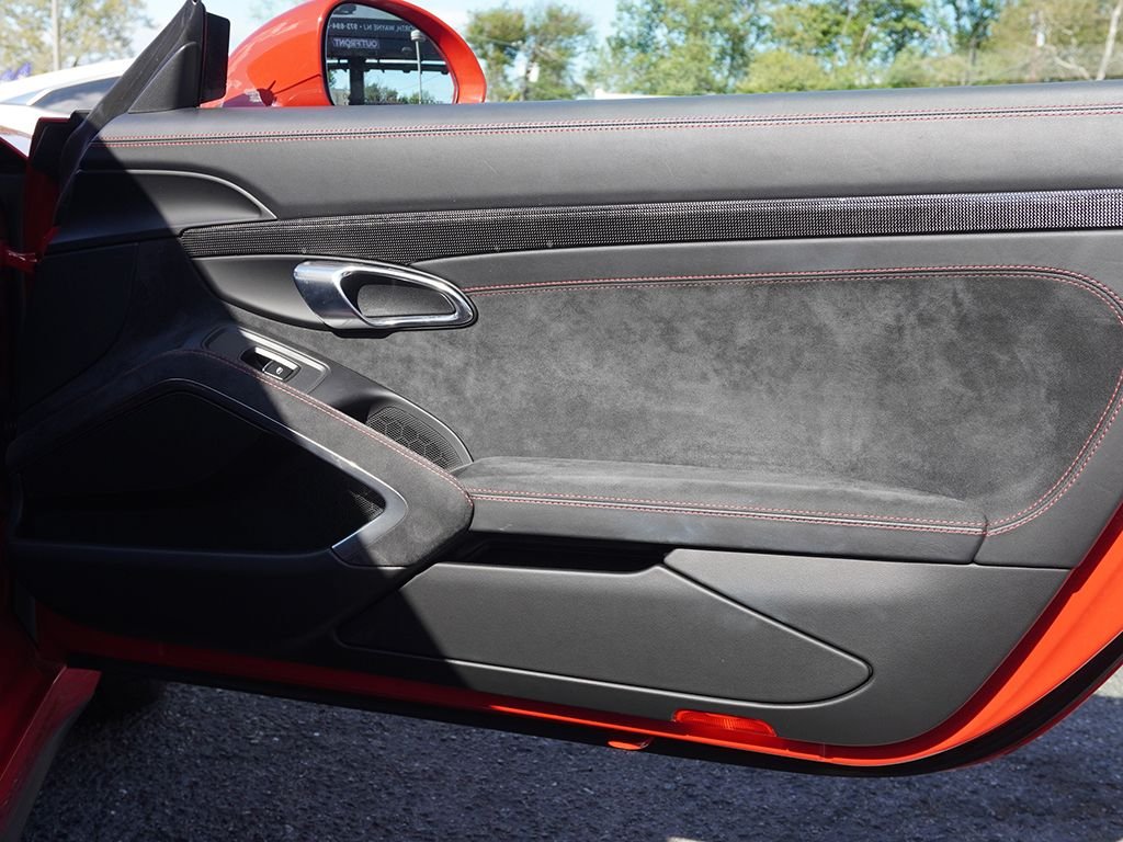Used 2018 Red Porsche GT3 image 19