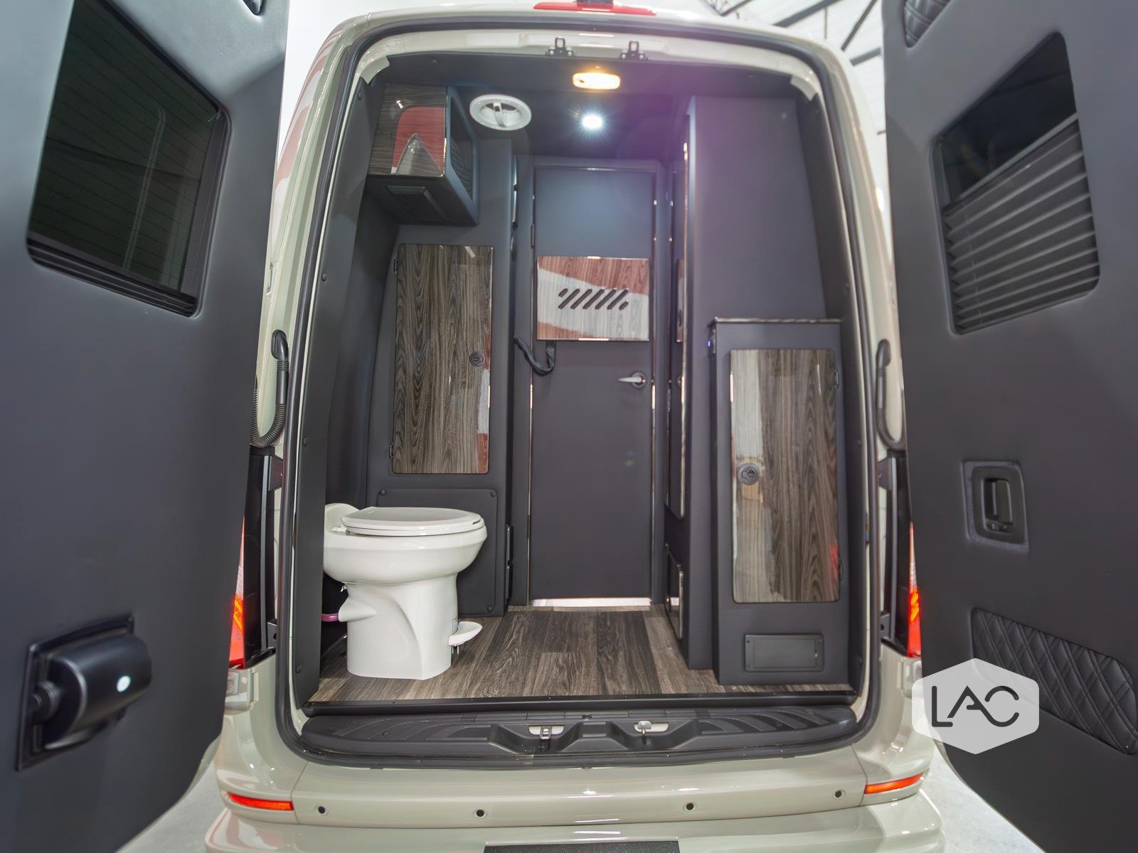 New 2026 Stone Gray OGV Luxury Coach AWD*ADV PKG w/ 540ah ADV-3.1 Acc PKG image 32