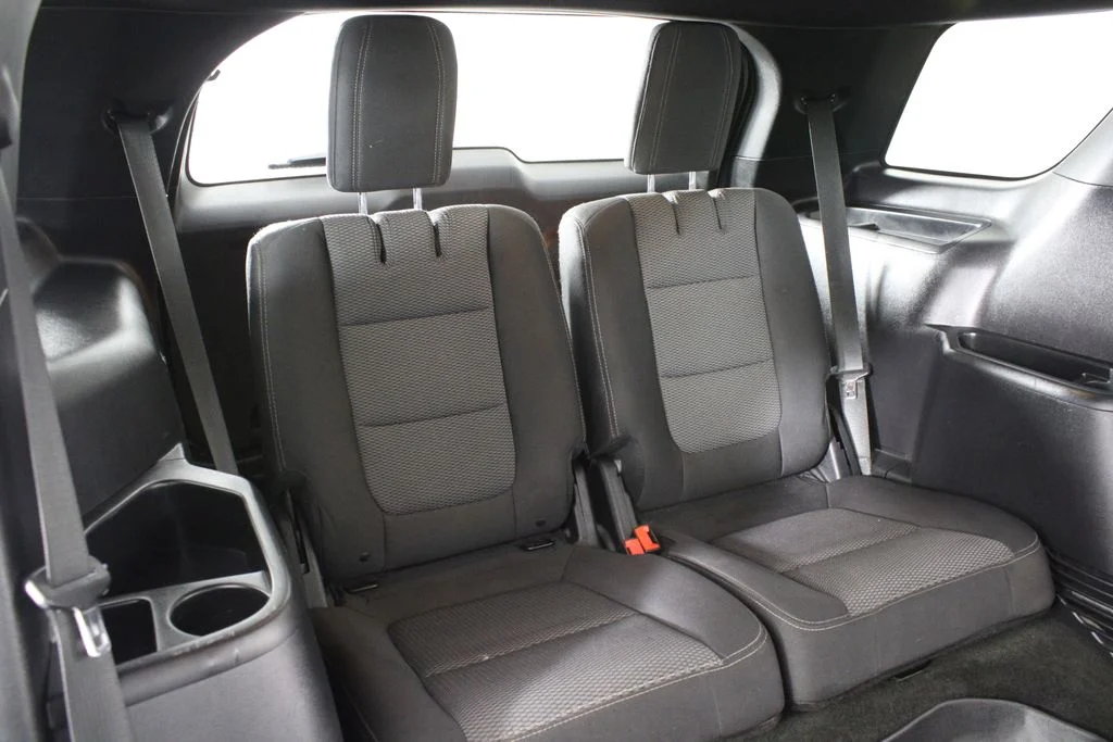 Used 2016 Ingot Silver Ford XLT image 16
