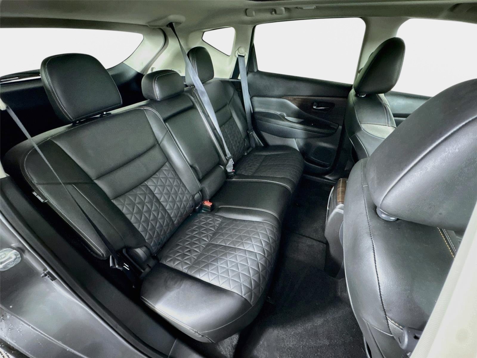 Used 2023 Gun Metallic Nissan Platinum image 27