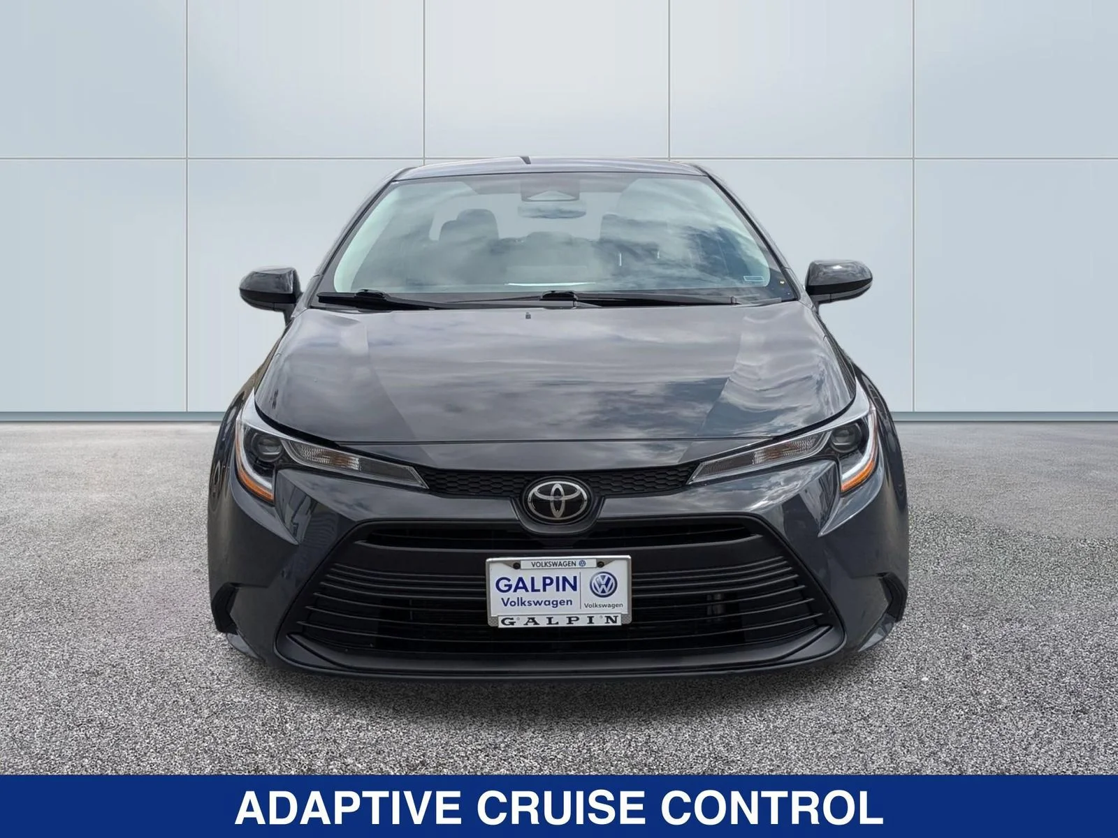 Used 2025  Toyota LE image 8