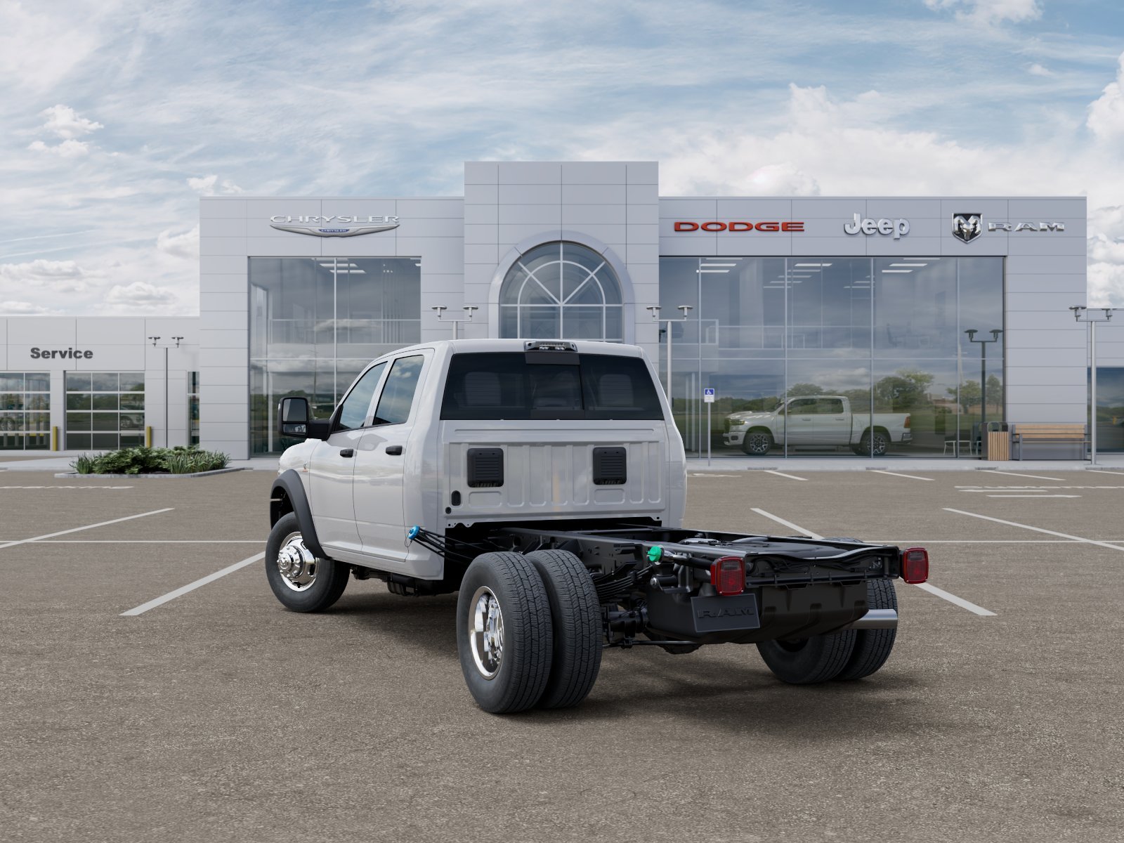 New 2026 Bright White Clearcoat RAM Tradesman image 36