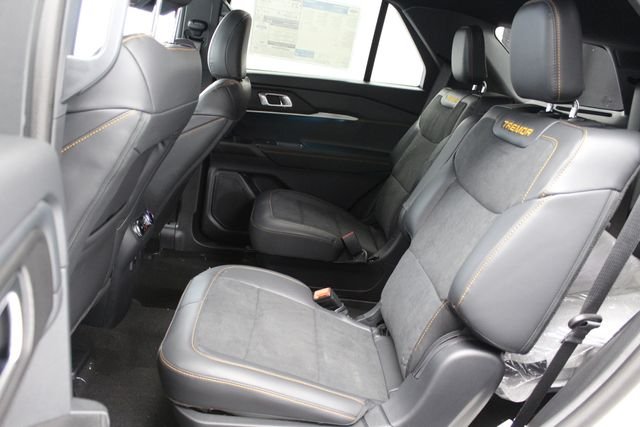 New 2026 Star White Metallic Tri-Coat Ford Tremor® image 22