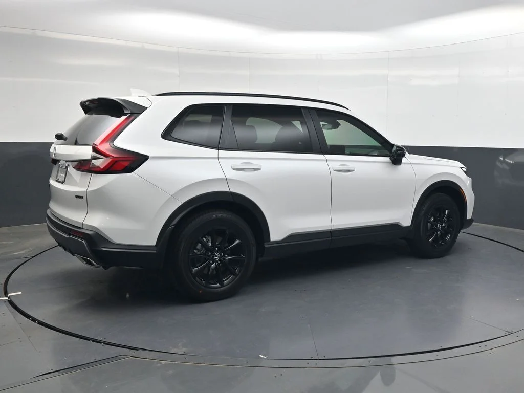 New 2026 Platinum White Pearl Honda Sport-L image 4