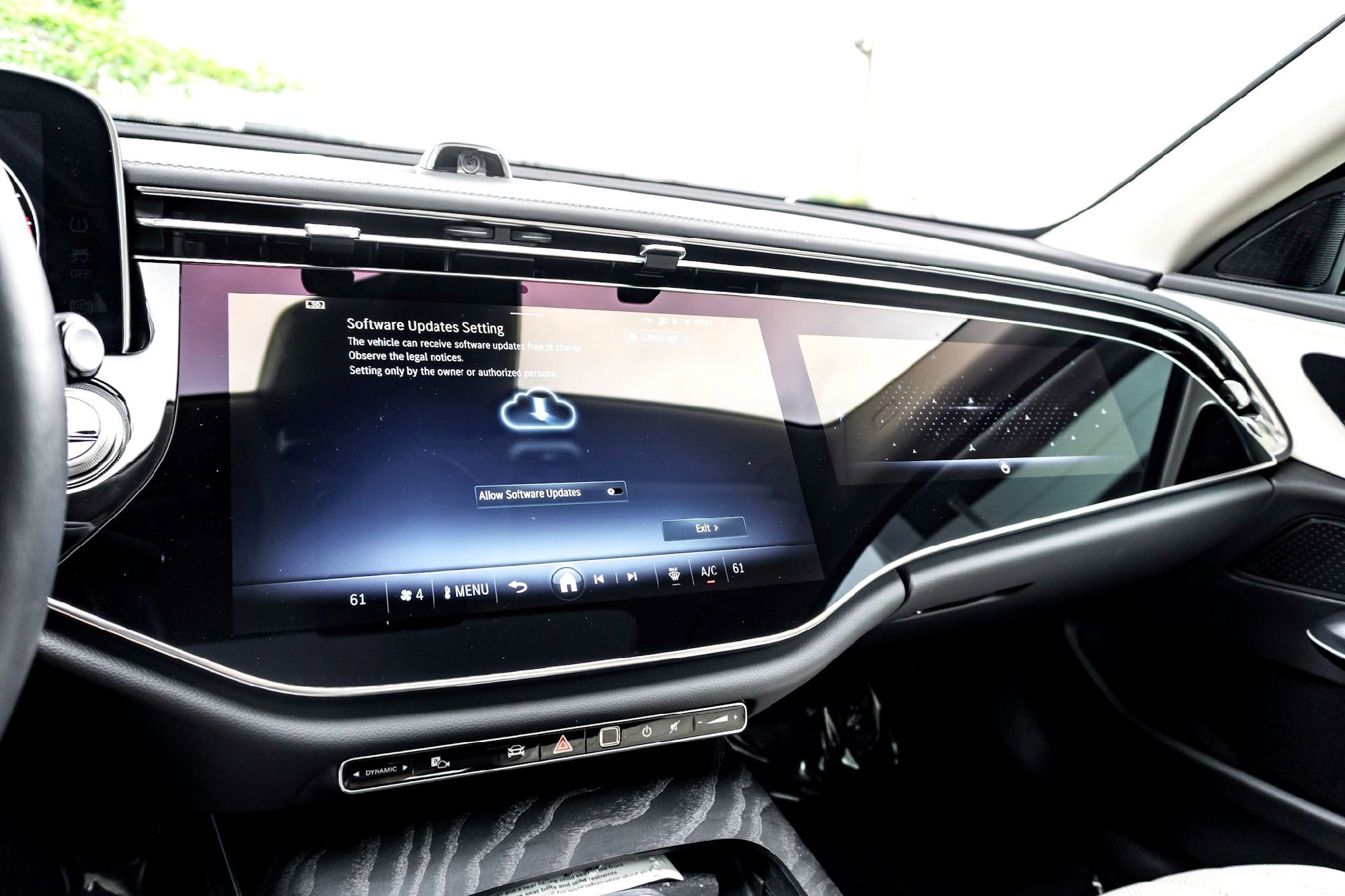 Used 2025 Graphite Mercedes-Benz E 350 image 23