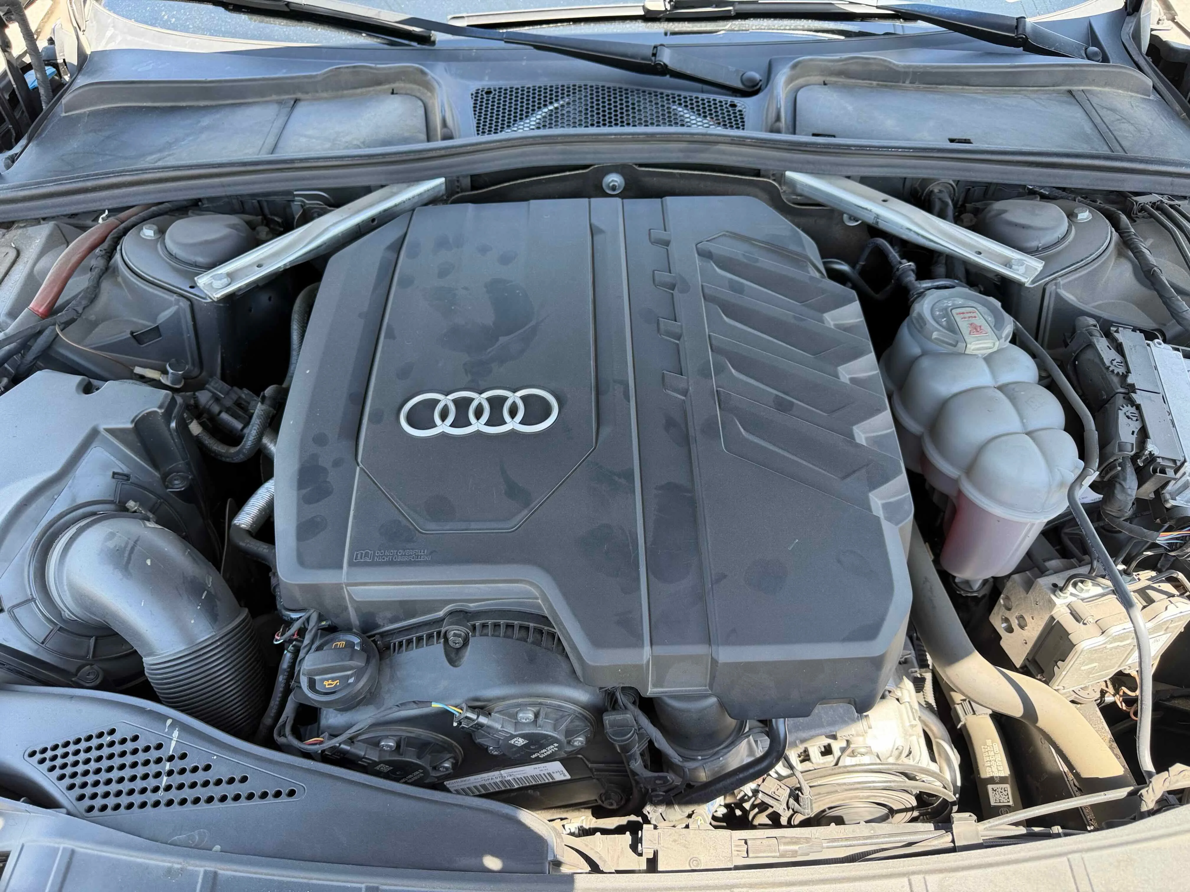 Used 2023 Black Metallic Audi S line Premium Plus image 33