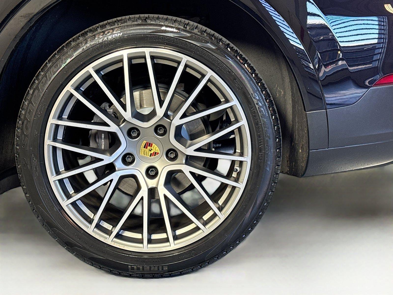 Used 2023 Black Porsche  image 24