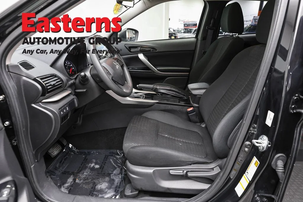 Used 2024 Black Mitsubishi LE image 14