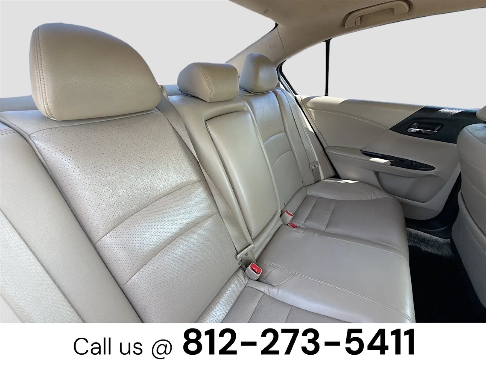 Used 2017 White Honda Touring image 28