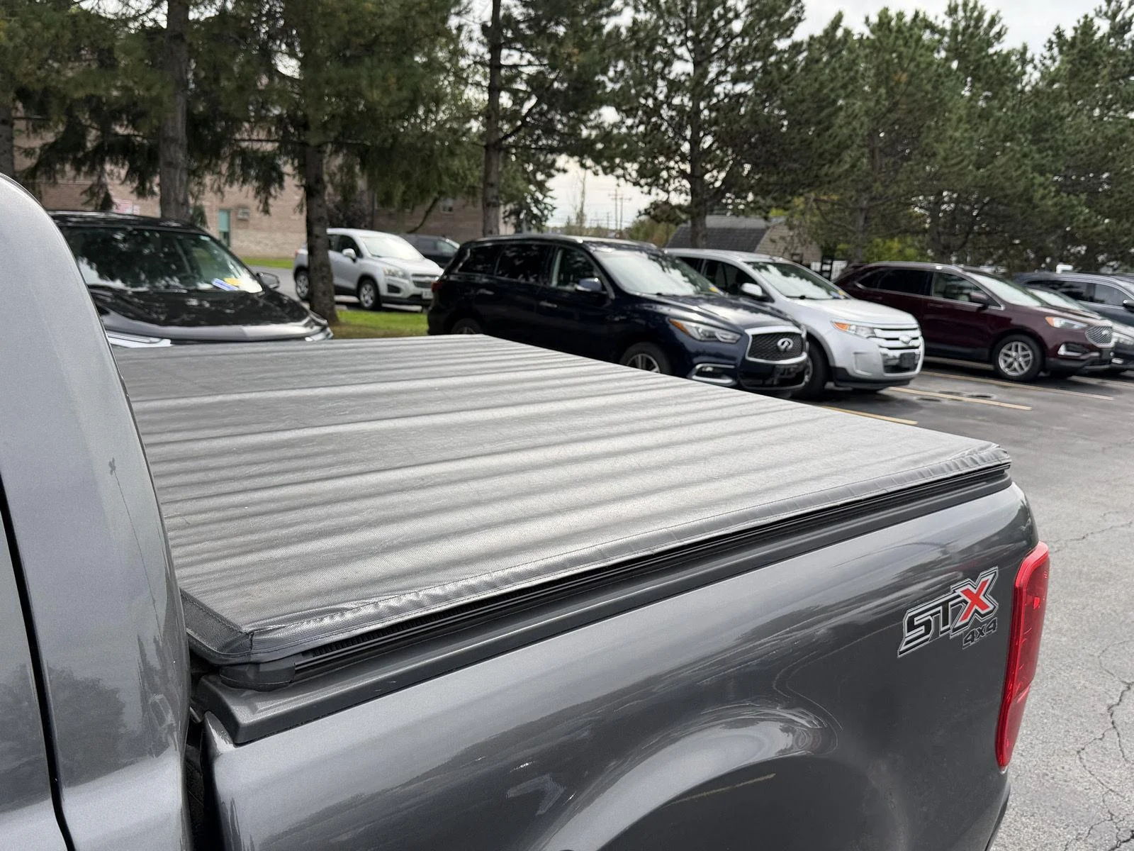 Used 2020 Magnetic Ford XL image 10