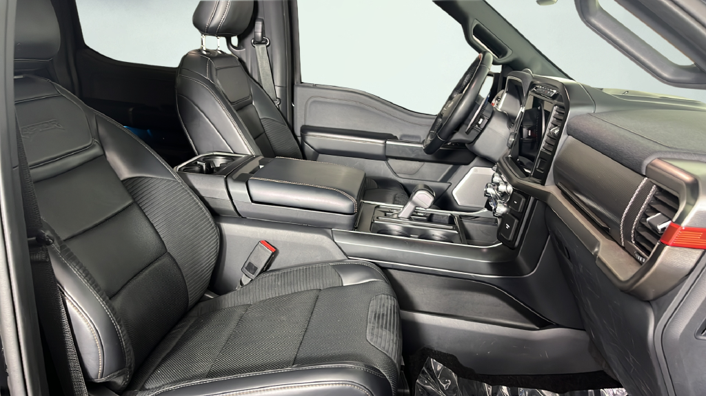 2021 Ford F-150 Raptor - Photo 20