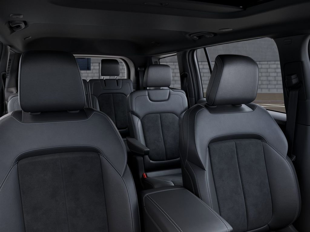 New 2026 Velvet Red Pearl-Coat Exterior Paint Jeep Laredo image 26