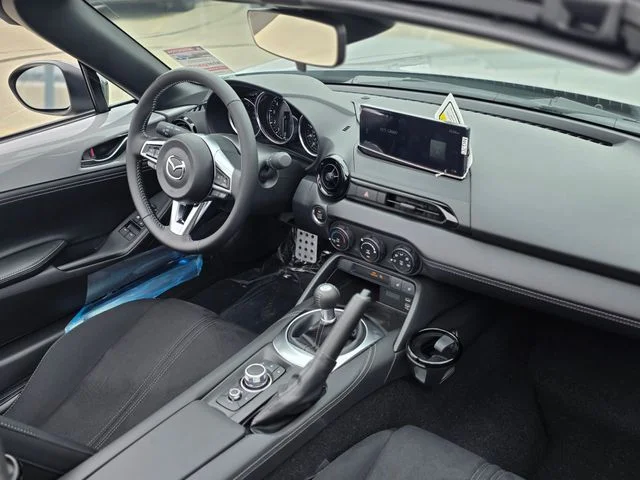 New 2026 Aero Gray Metallic Mazda Club image 9