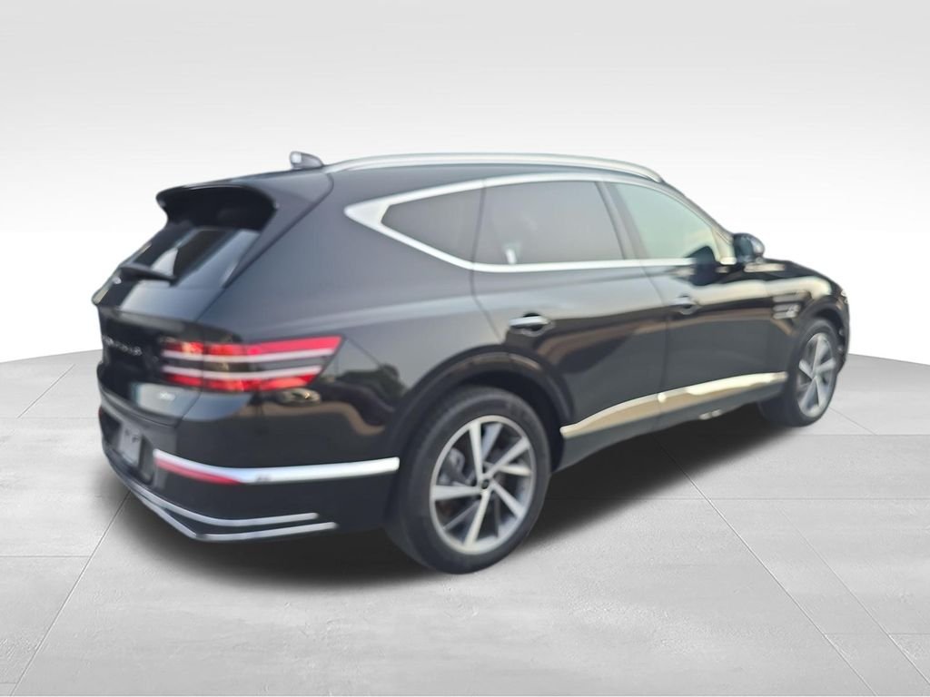 Used 2026 Black Genesis 2.5T Select image 6