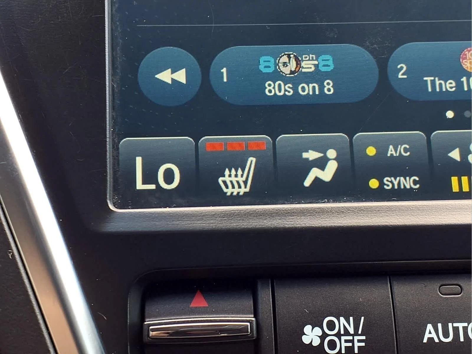 Used 2020 Platinum White Pearl Acura w/Technology Pkg image 17