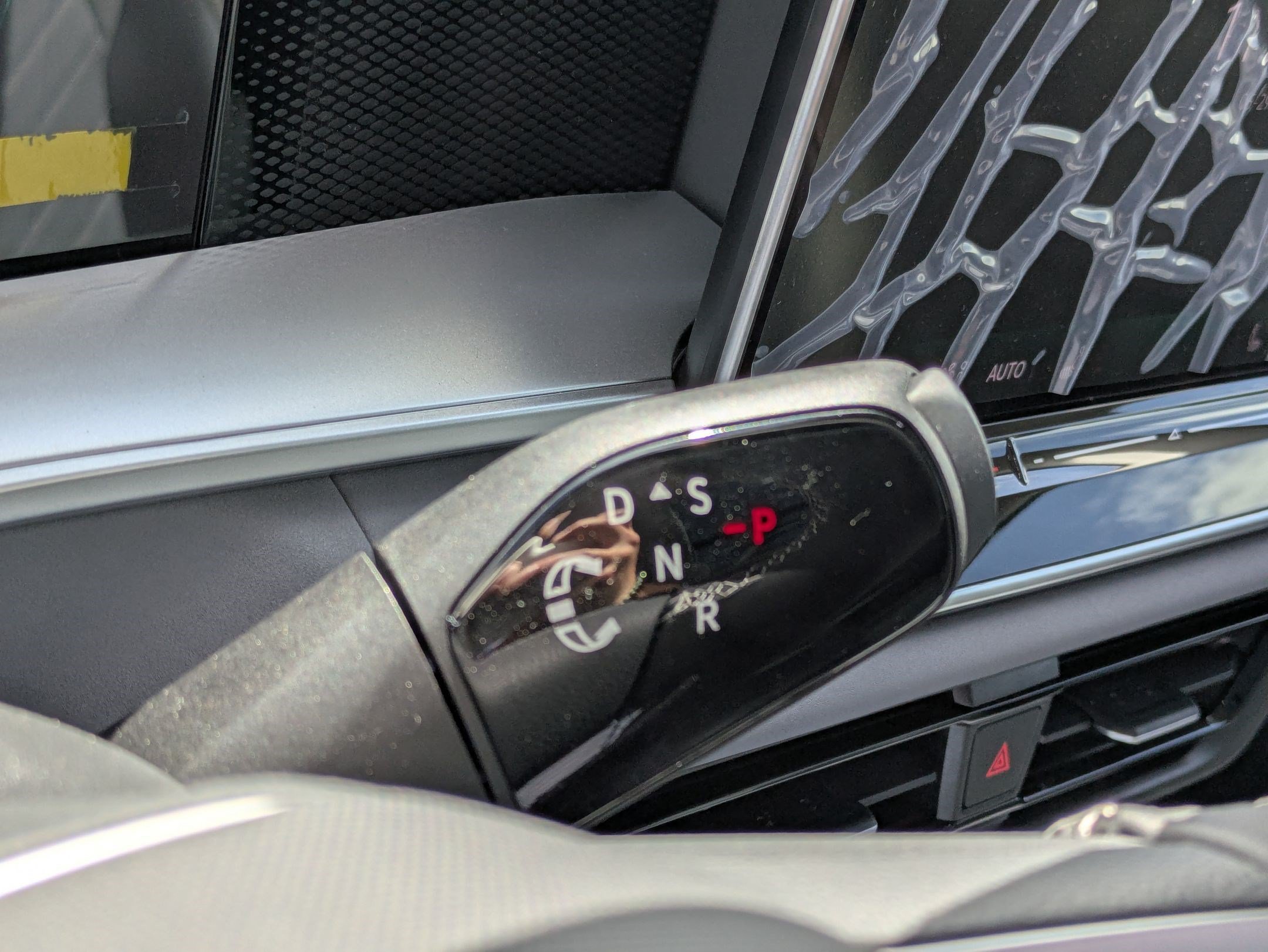 New 2026 Deep Black Pearl Volkswagen SE image 12