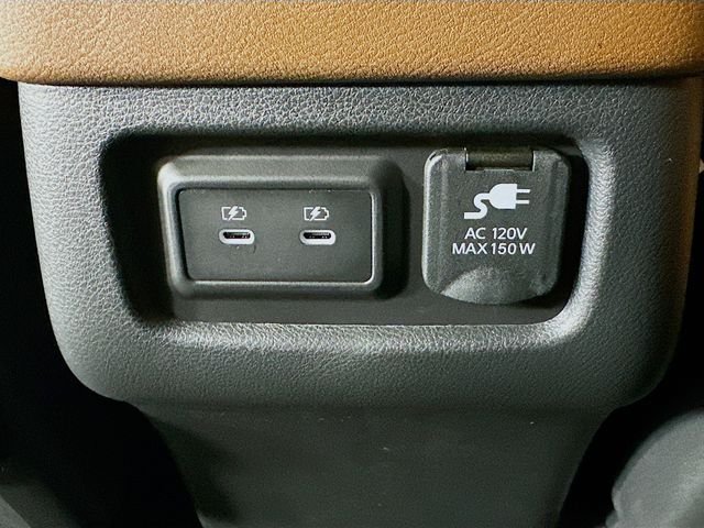 New 2026 Super Black Nissan Platinum image 24