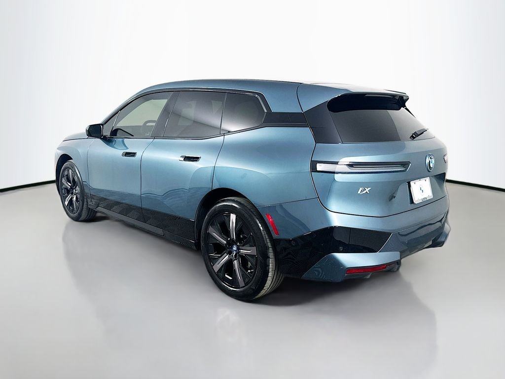 Used 2024 Blue BMW xDrive50 image 7