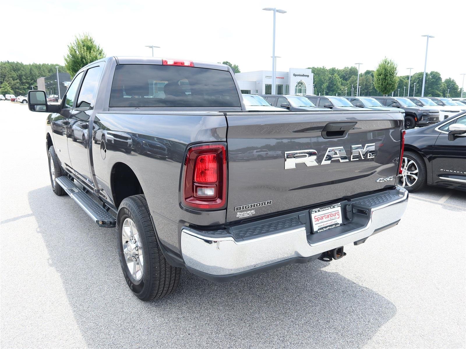 Certified Used 2025 Granite Crystal Metallic Clearcoat Ram Big Horn image 12