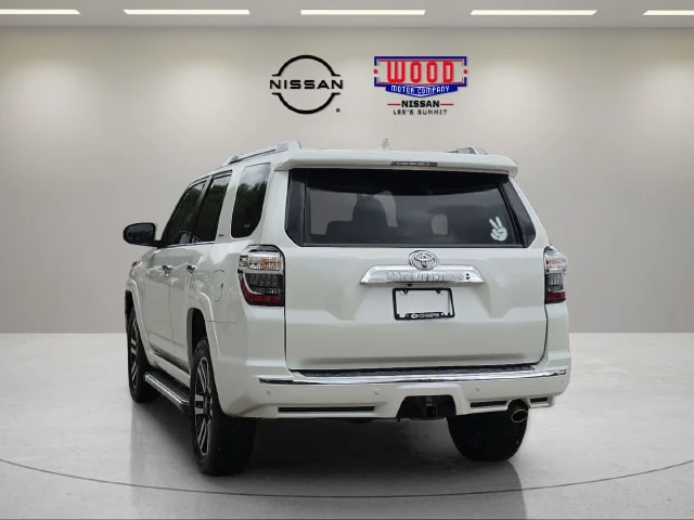 Used 2019 Blizzard Pearl Toyota Limited image 4