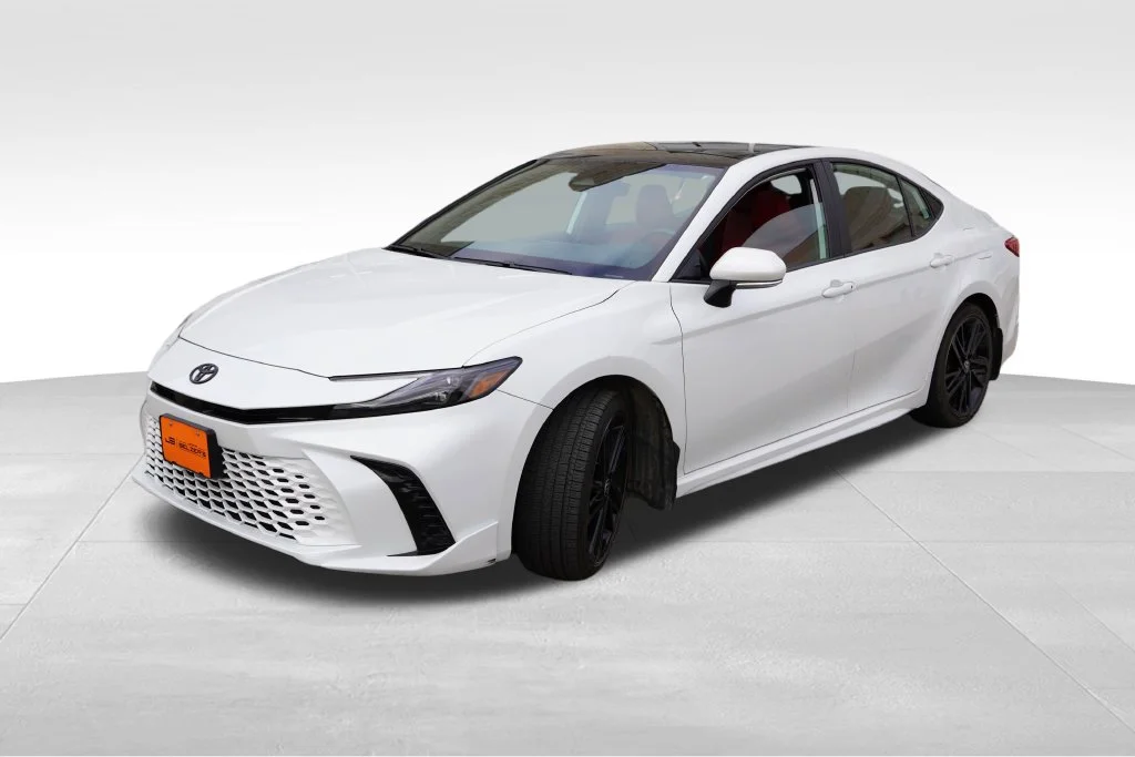 Used 2025 Pearl Toyota XSE image 11