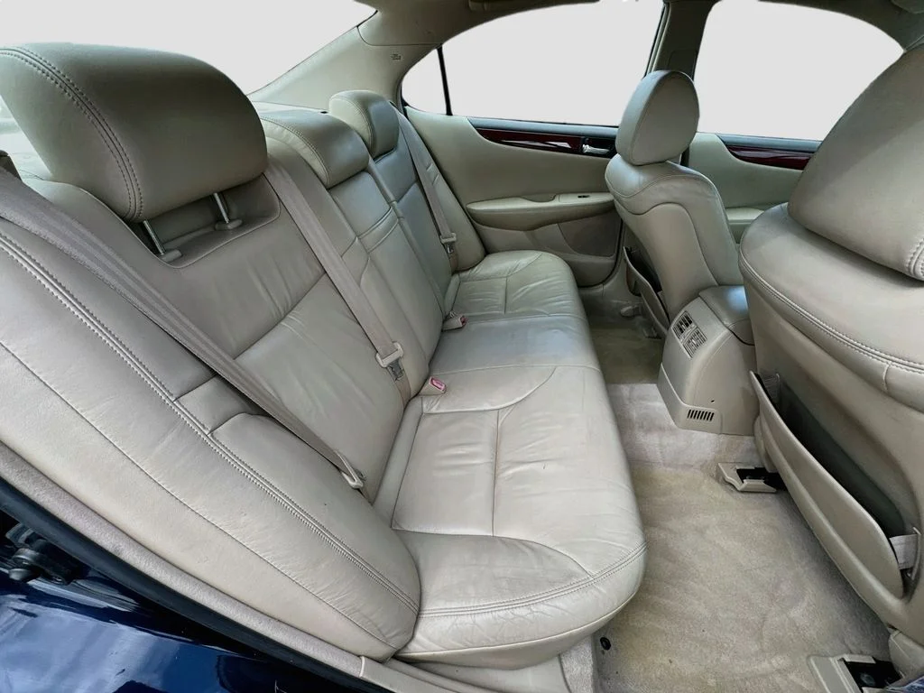 Used 2003 Blue Lexus 300 image 31
