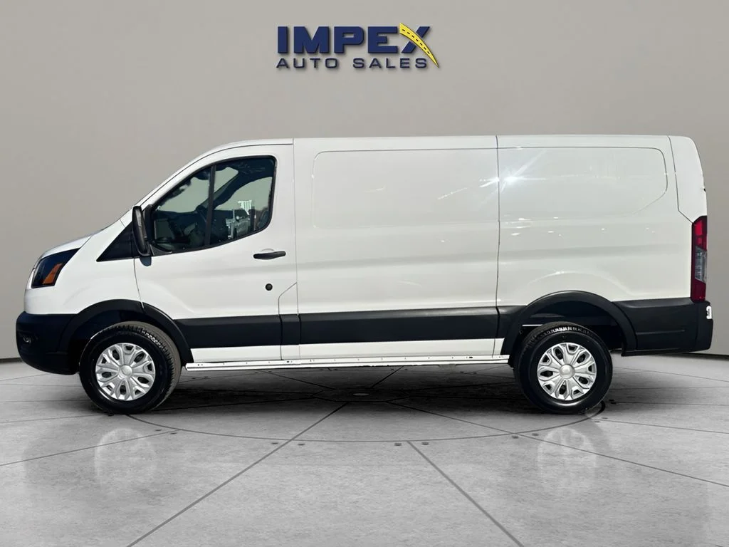 Used 2025 White Ford Base image 2