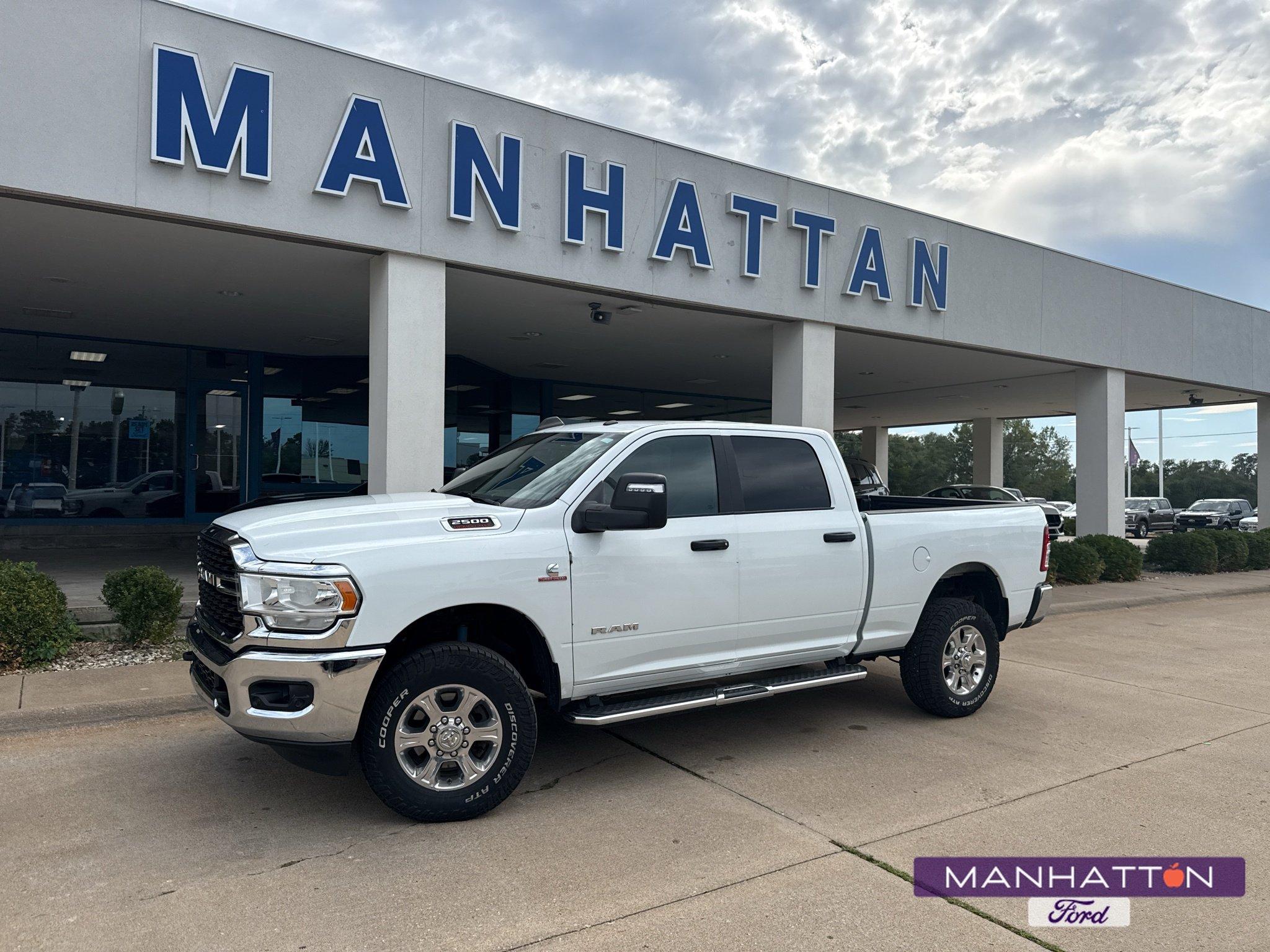 Used 2024 Bright White Clearcoat Ram Big Horn image 1