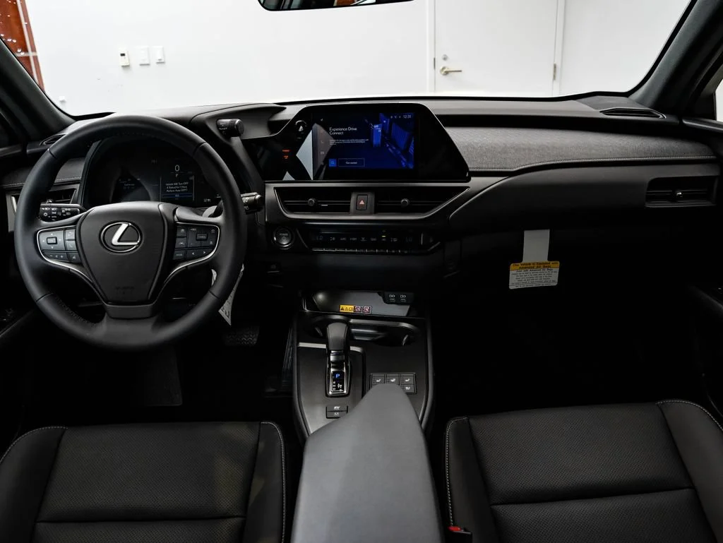 New 2026 Obsidian Roof Lexus 300h F SPORT Design image 33